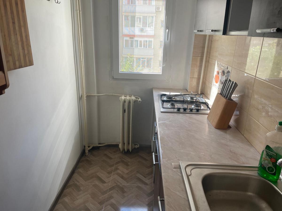 Bucuresti Comfort Apartment Luaran gambar