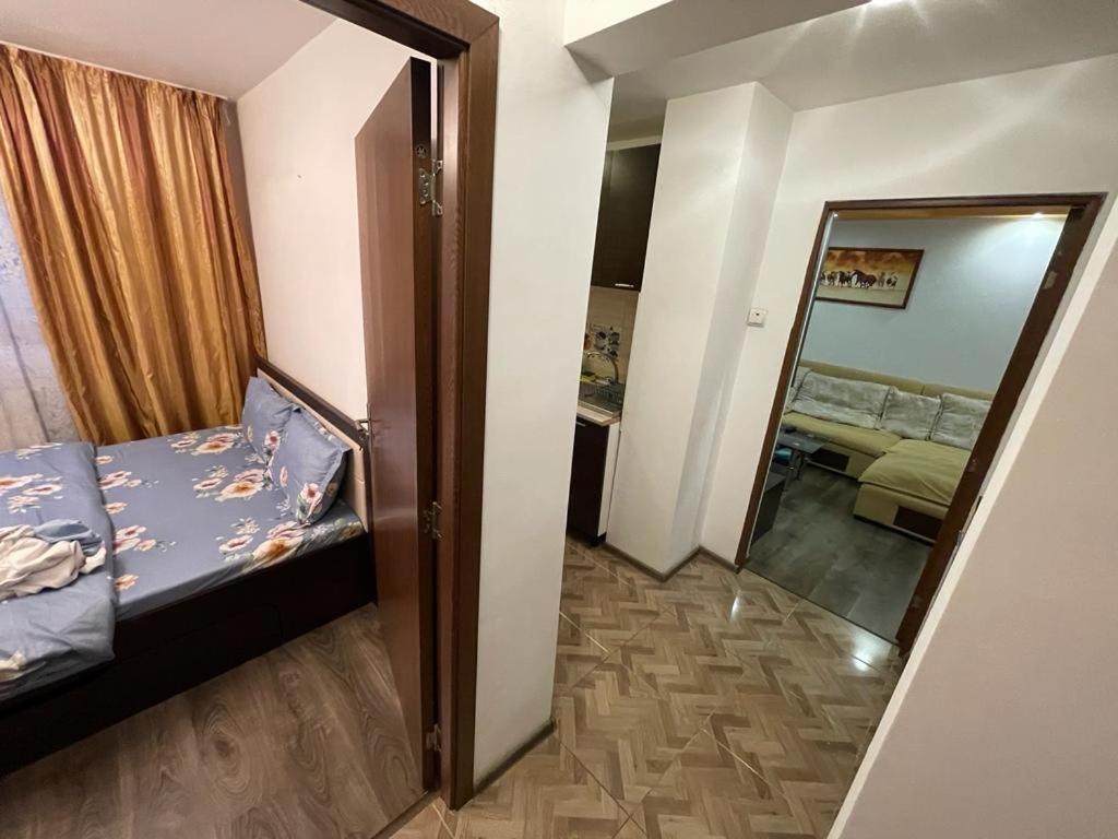 Bucuresti Comfort Apartment Luaran gambar